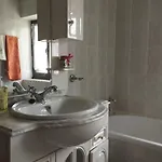 Private Terrace Flat 埃斯波森迪